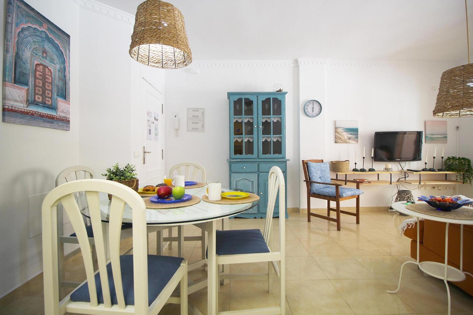 Playa Linda Family By Del Parque Flats Apartment Велес-Малага Екстериор снимка